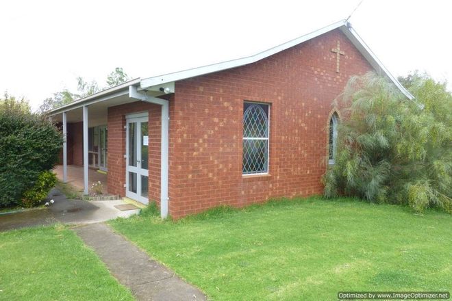 Picture of 4 Ross Street, LINDENOW VIC 3865