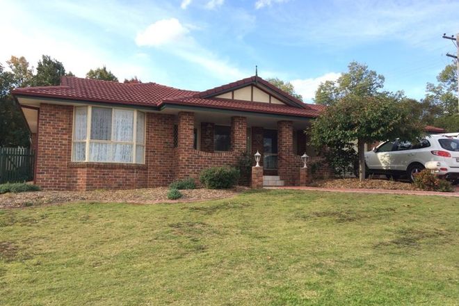 Picture of 1 Eleanor Close, ARMIDALE NSW 2350