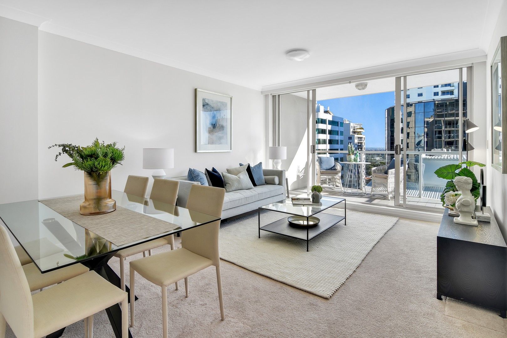 3 bedrooms Apartment / Unit / Flat in 1610/8 Brown Street CHATSWOOD NSW, 2067