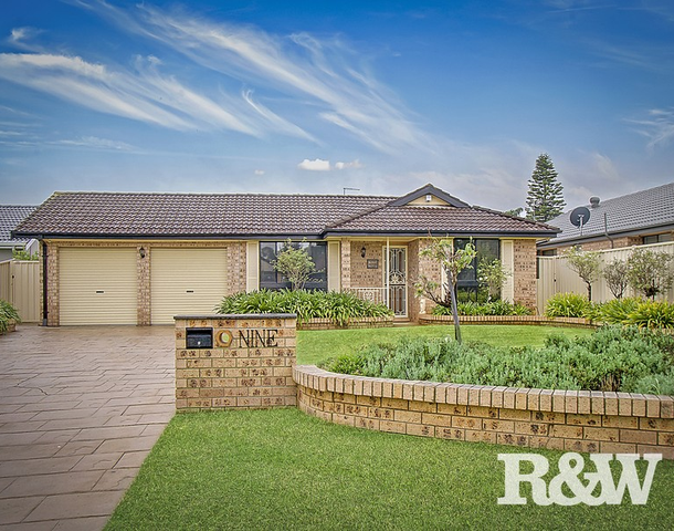 9 Seattle Close, St Clair NSW 2759