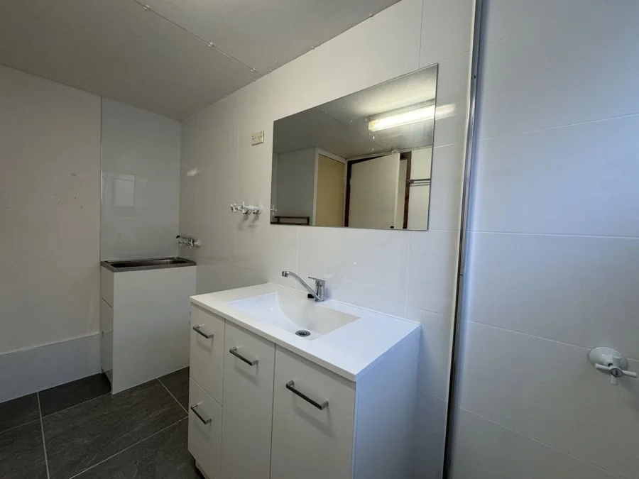 Additional image 11 of 3/30 Falkinder Avenue, Paradise Point QLD 4216