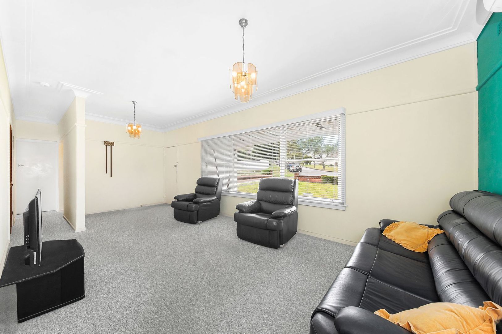 14 Kinross Place, Revesby NSW 2212, Image 1