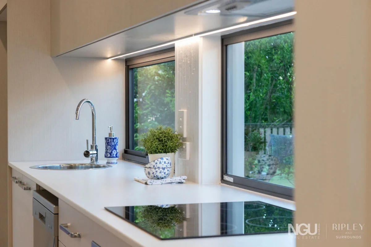 Additional image 26 of 24 Crown Street, Silkstone QLD 4304