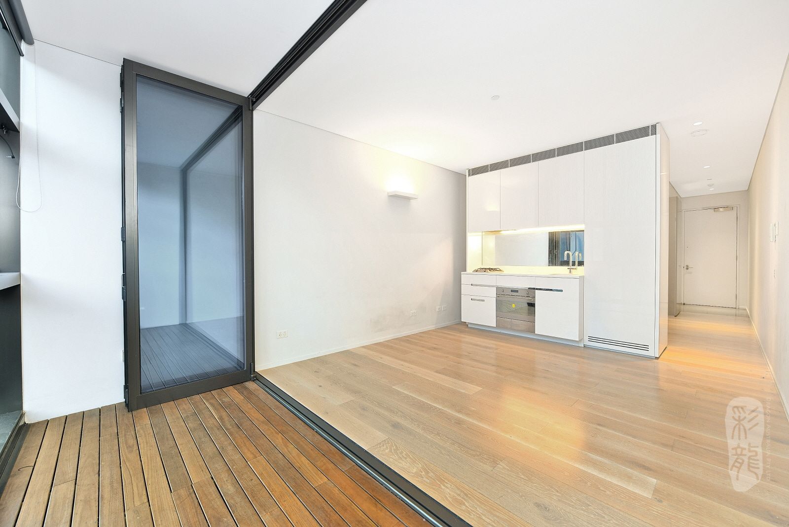 1 bedrooms Apartment / Unit / Flat in 608/8 Park Lane CHIPPENDALE NSW, 2008
