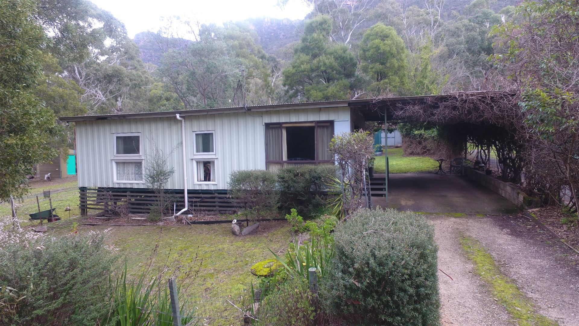 8 Royston Road, Halls Gap VIC 3381, Image 0