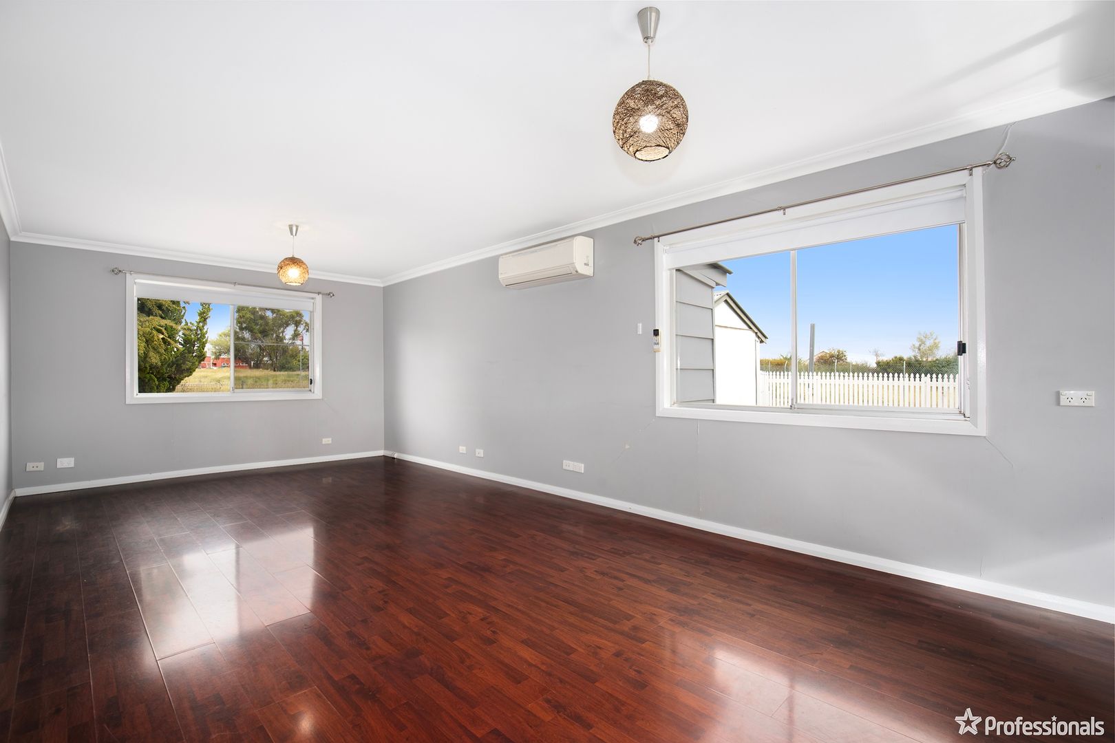 248 Brown Street, Armidale NSW 2350, Image 2