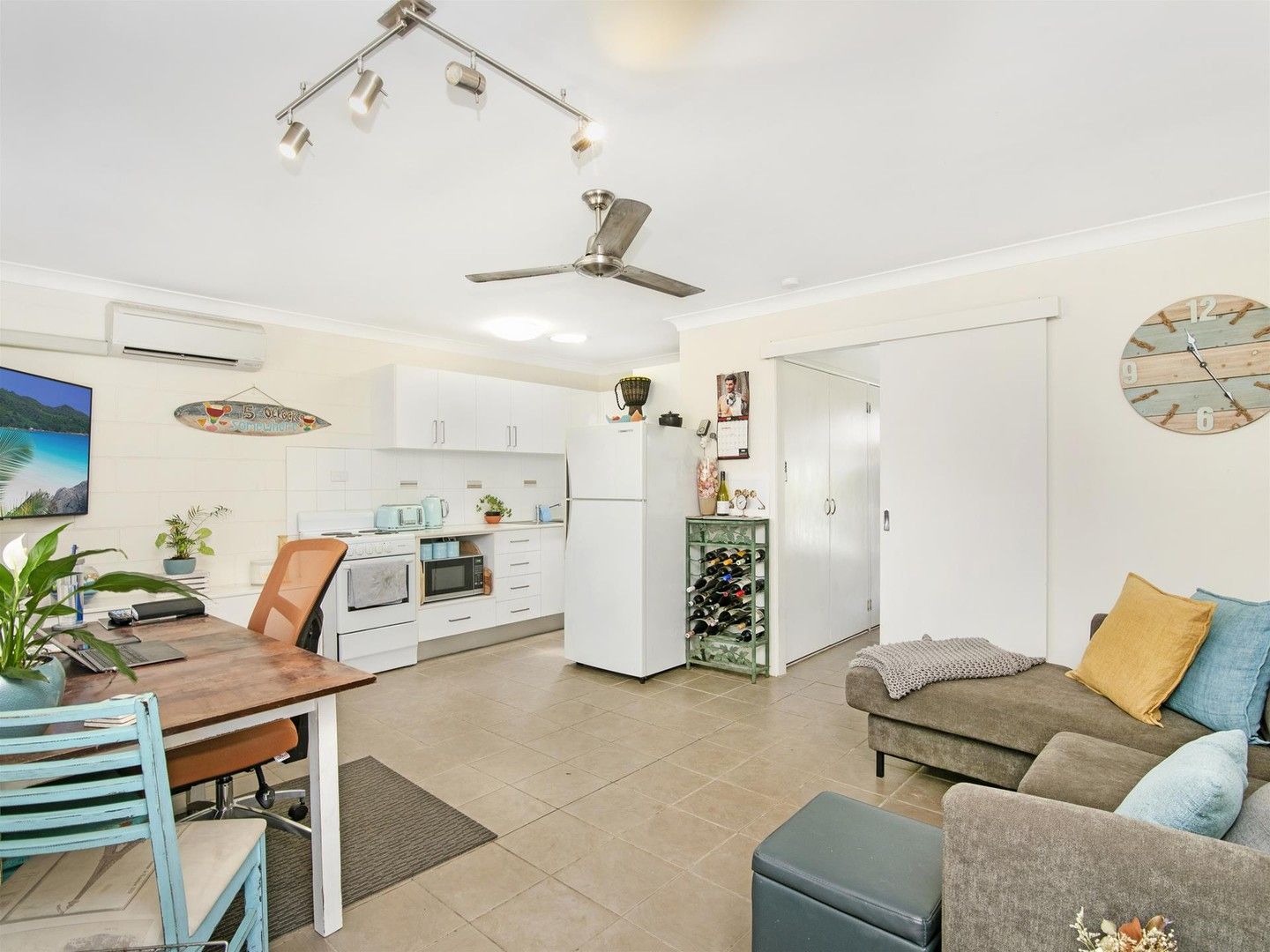 5/18 Sarawak Avenue, Palm Beach QLD 4221, Image 0