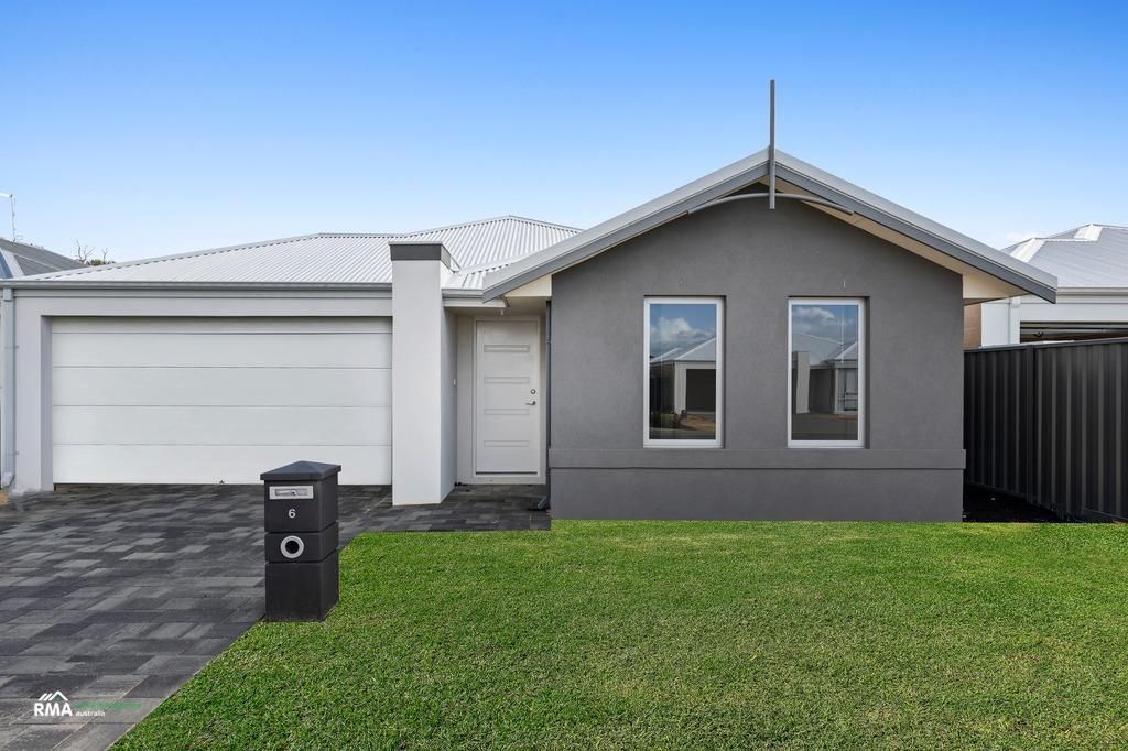 4 bedrooms House in 6 Ozone Road BALDIVIS WA, 6171