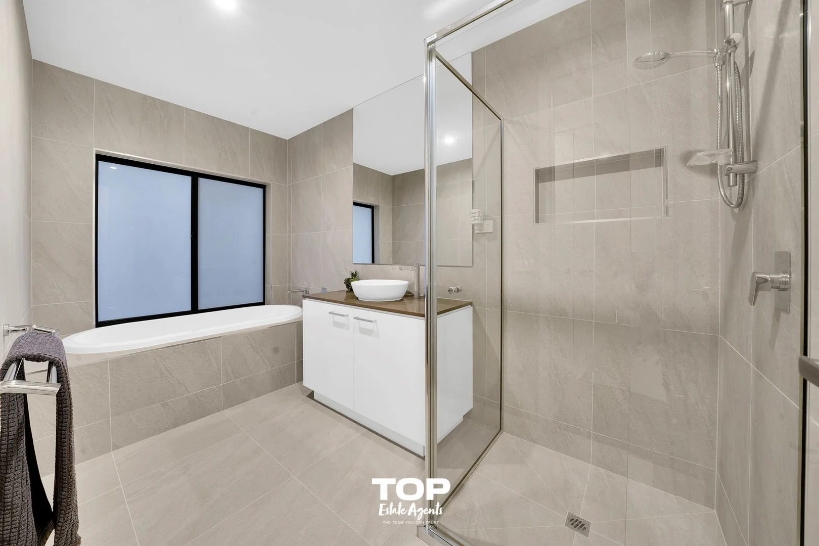 Additional image 26 of 233 Heather Grove, Clyde North VIC 3978