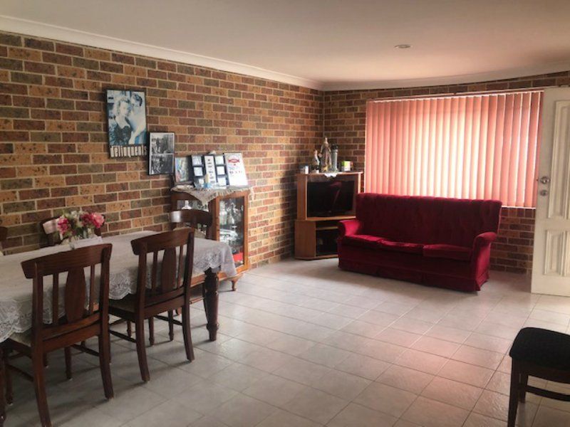 1/30 Arunta Avenue, Kariong NSW 2250, Image 2