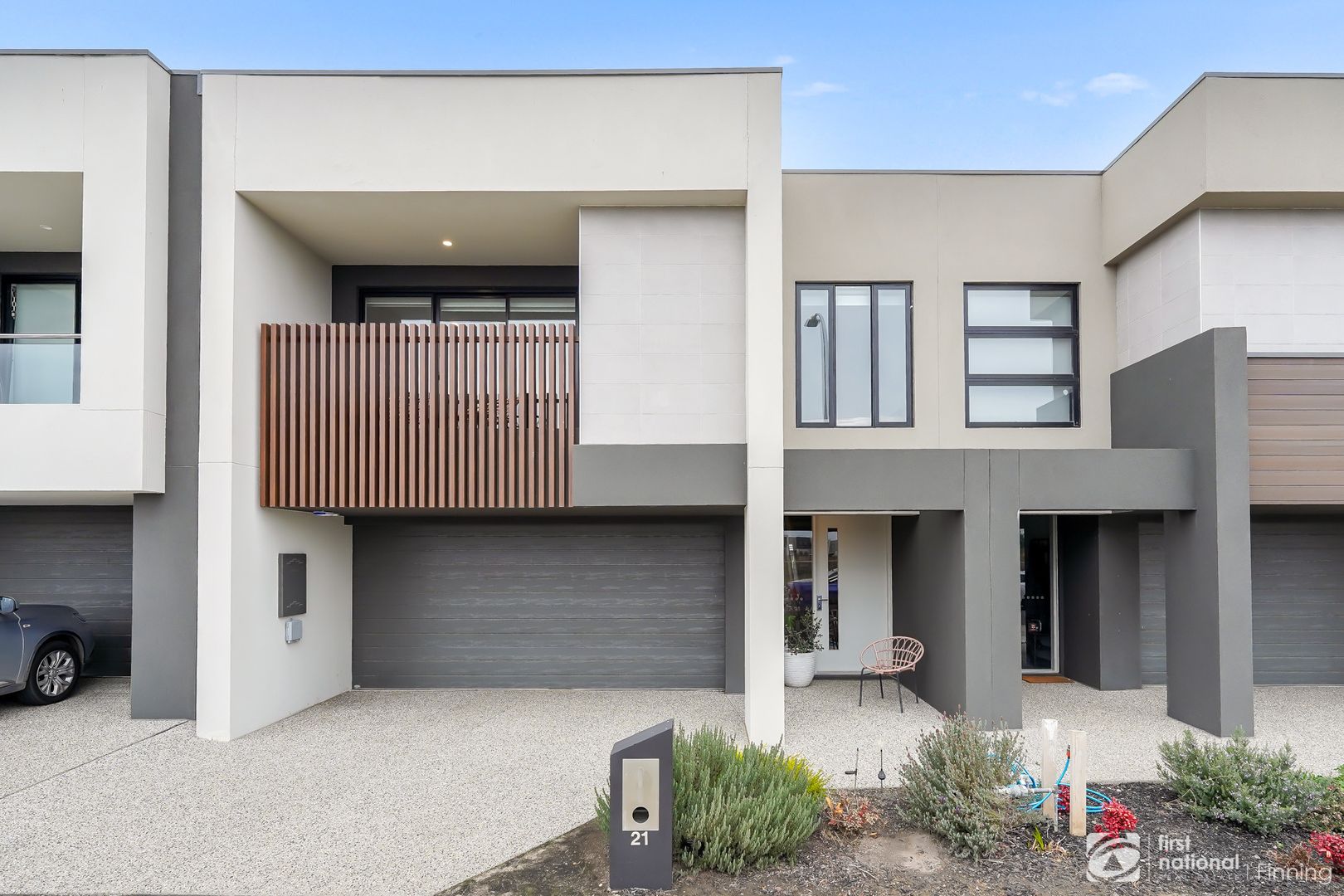 21 Kinross Parade, Clyde North VIC 3978, Image 1