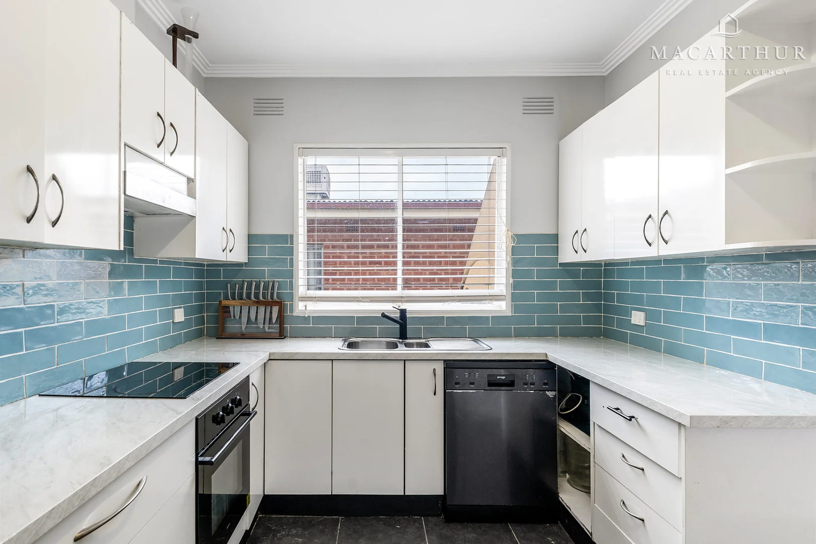 Additional image 2 of 14 Manoora Avenue, Mount Austin NSW 2650