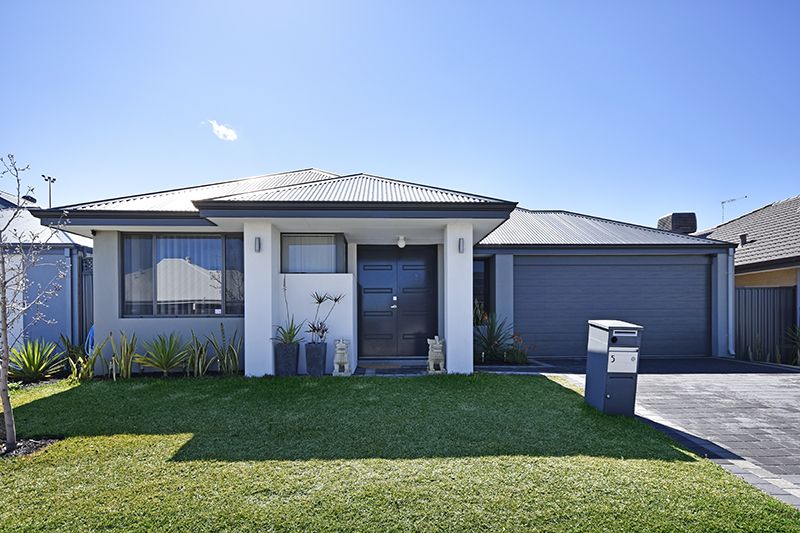 5 Ishtar Street, Aveley WA 6069, Image 0