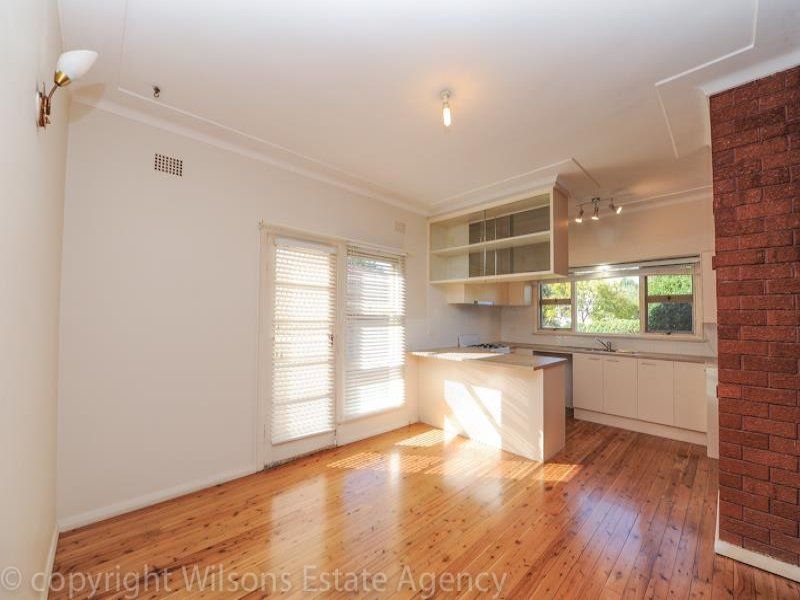 23 Gwendolen Avenue, Umina Beach NSW 2257, Image 2