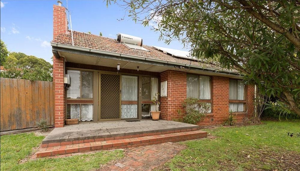 3 bedrooms House in 243 Frankston Dandenong Road FRANKSTON NORTH VIC, 3200
