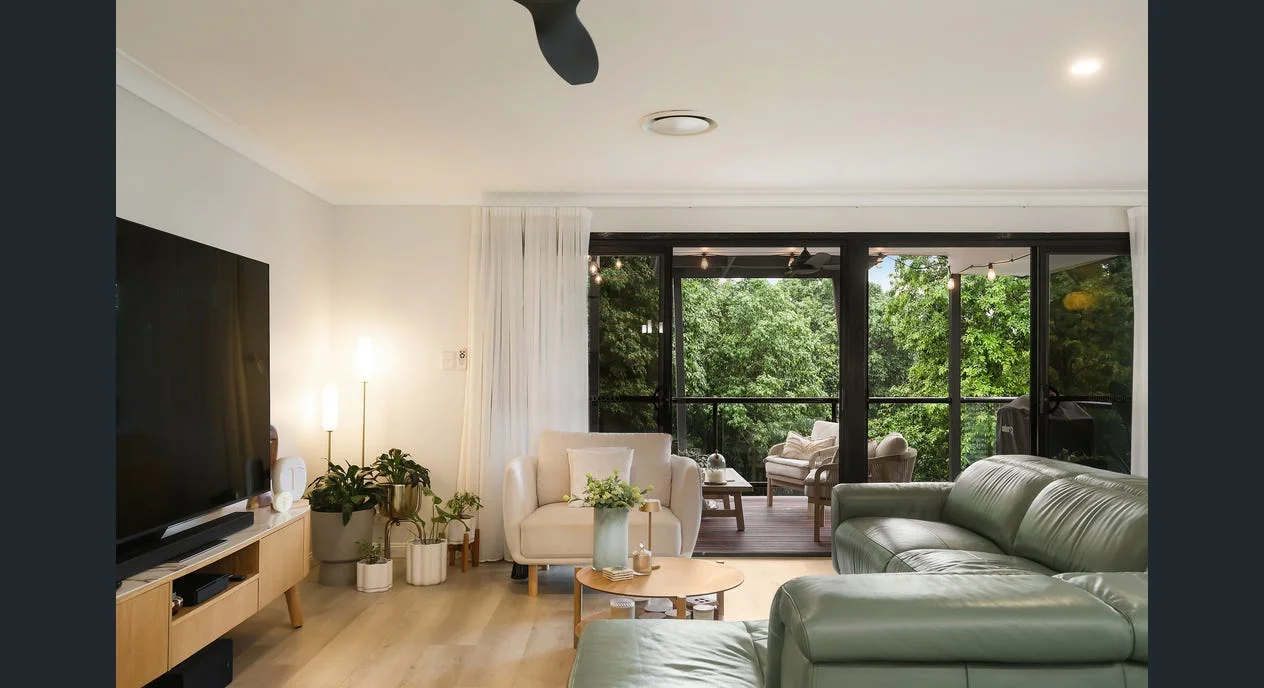 23/2 Ridgeline Way, Highland Park QLD 4211