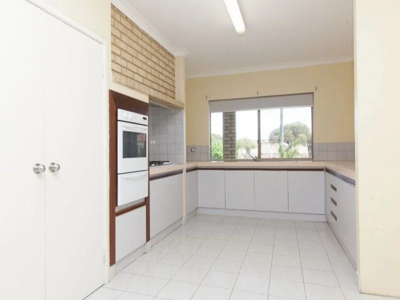 Additional image 4 of 482 Rockingham Road, Munster WA 6166