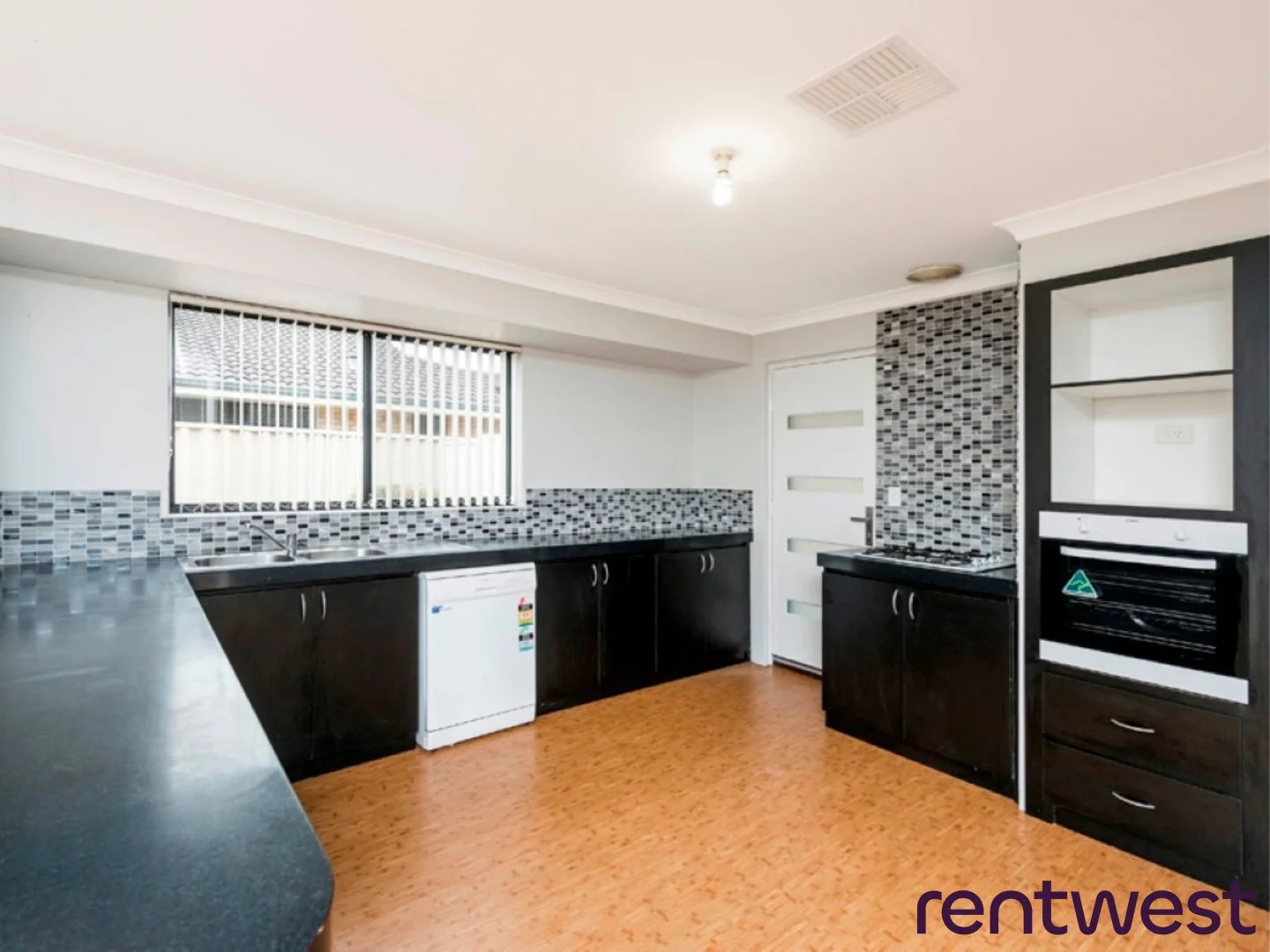 Additional image 10 of 8 Seddon Way, Canning Vale WA 6155