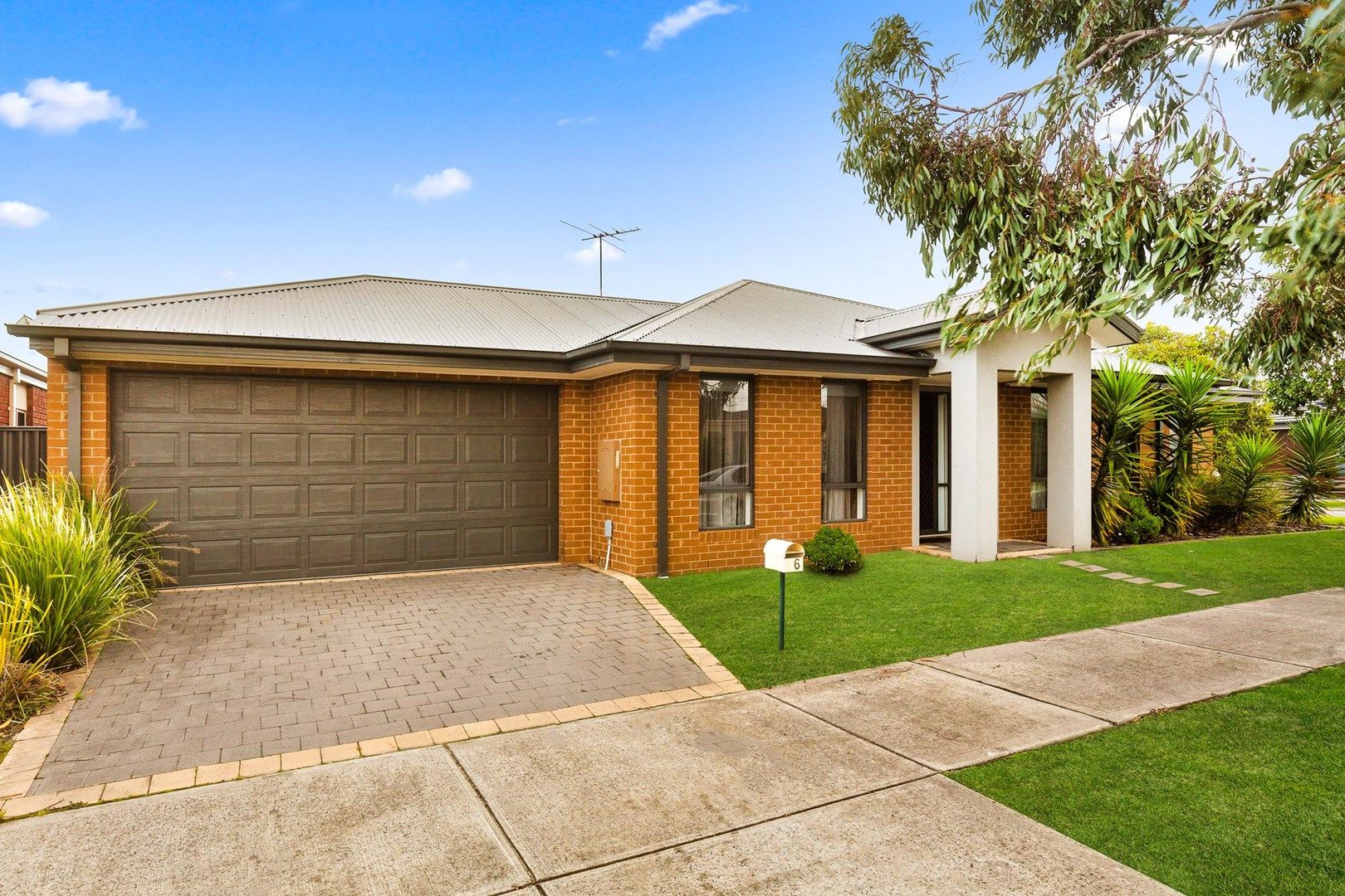 36 Pomegranate Way, Pakenham VIC 3810, Image 0