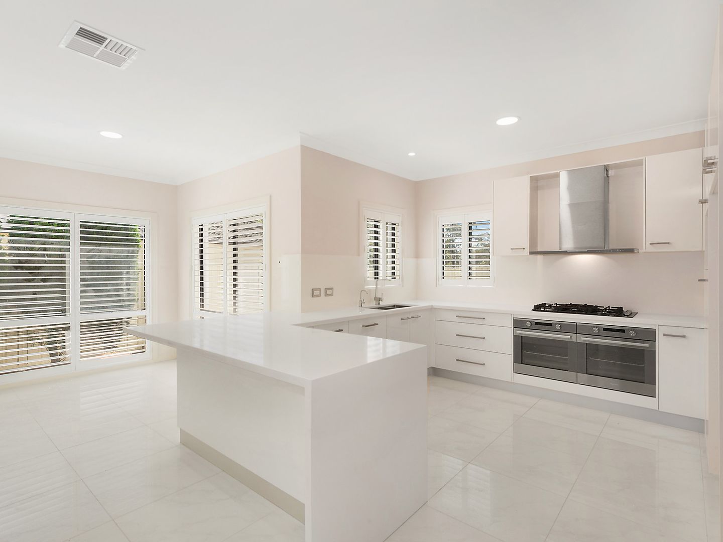 219 Woodbury Park Drive, Mardi NSW 2259, Image 1