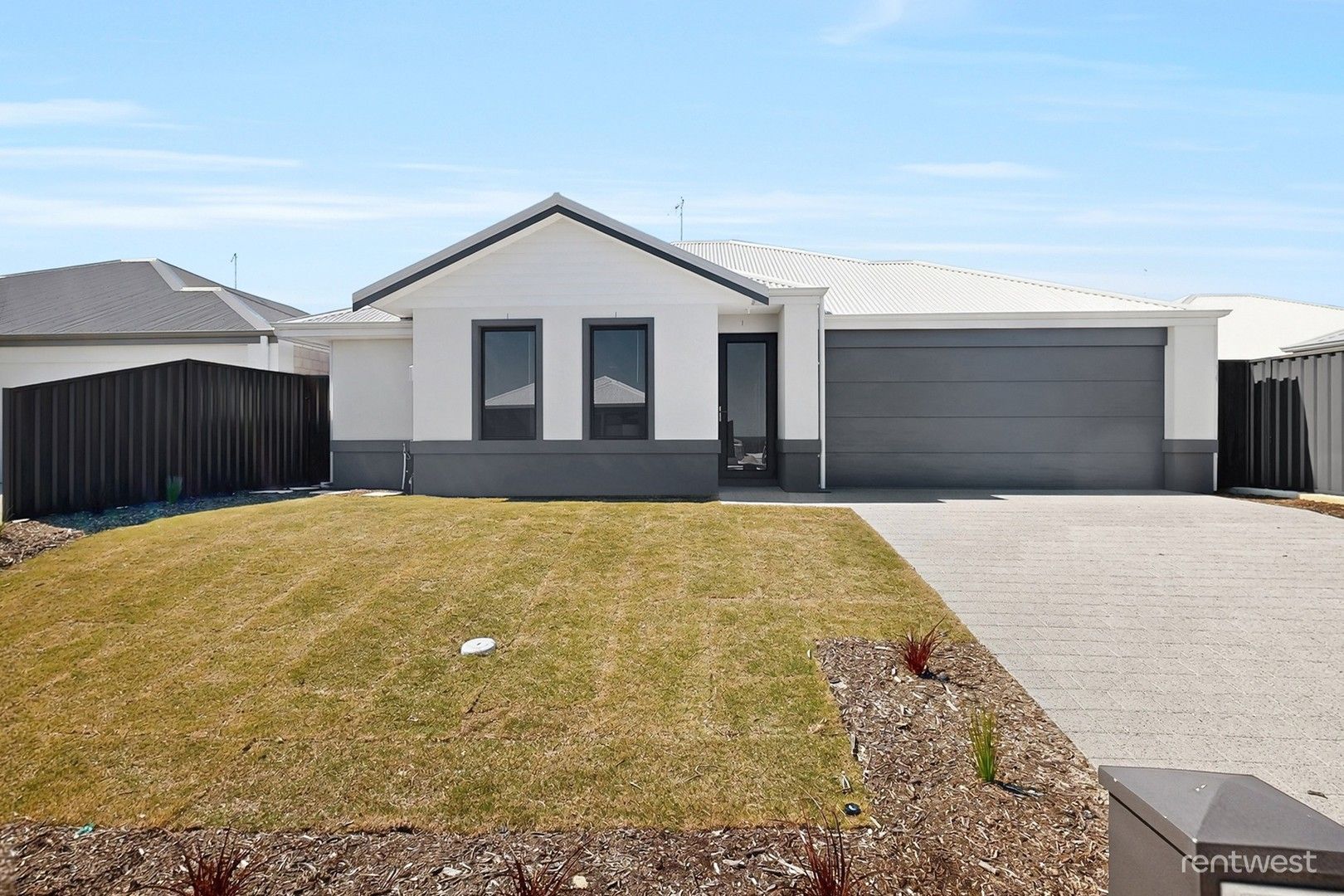 4 bedrooms House in 27 Archipelago Way TWO ROCKS WA, 6037