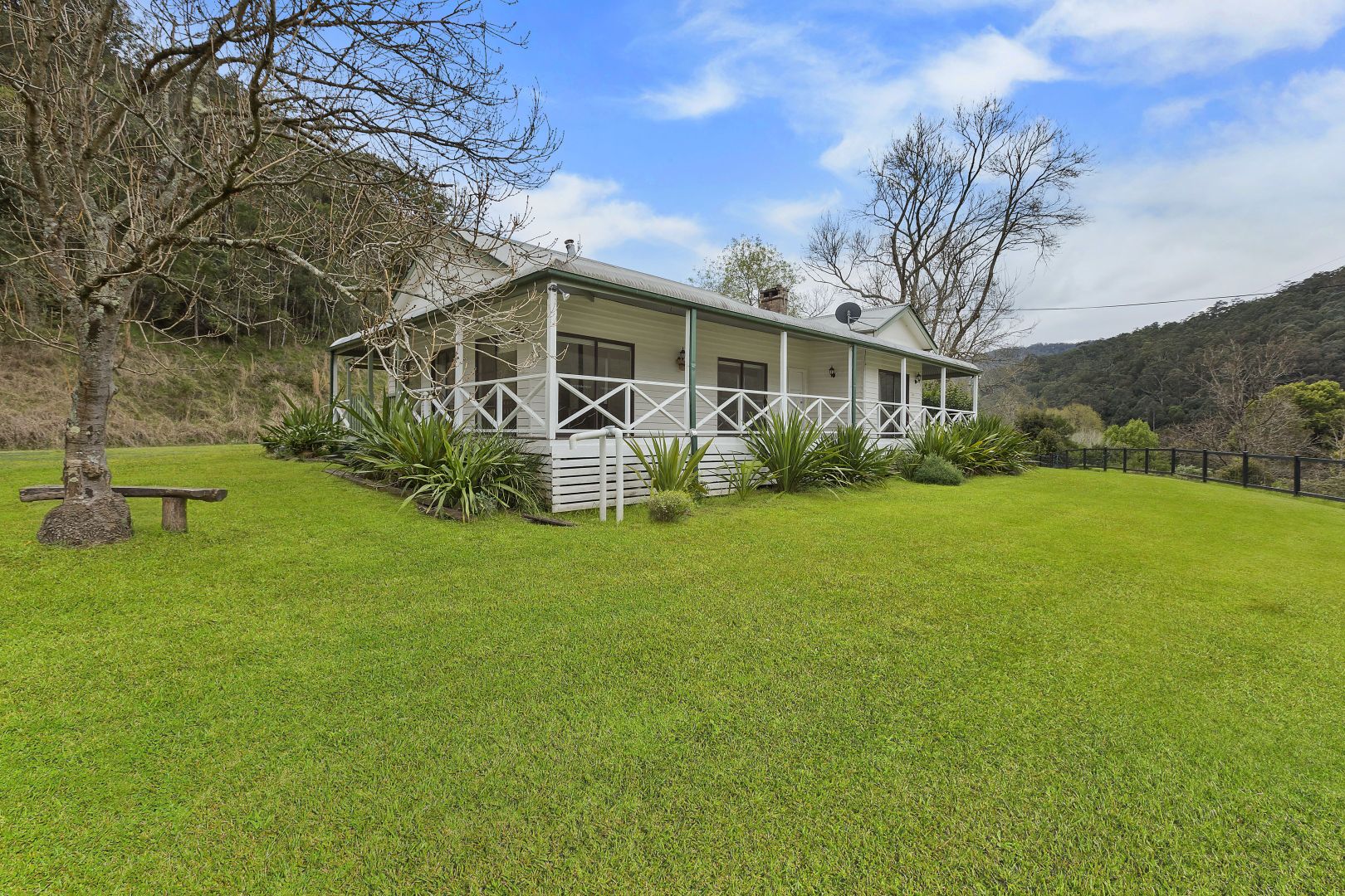 324 Brush Creek Road, Cedar Brush Creek Property History & Address