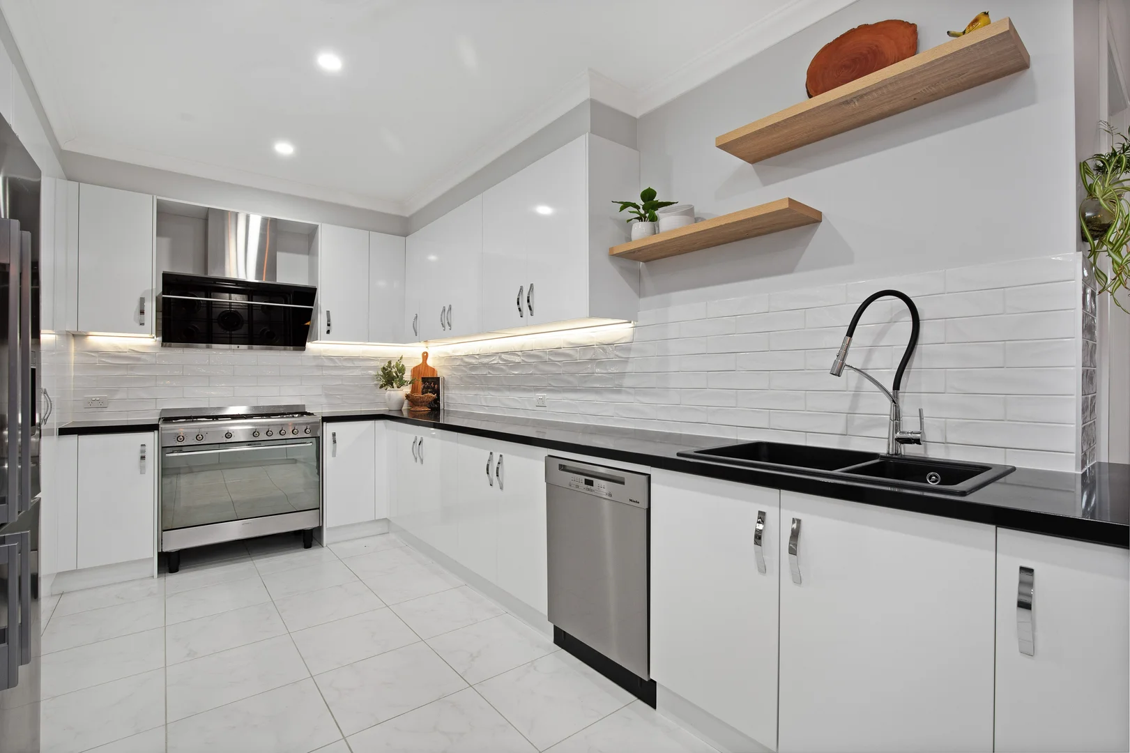 Additional image 6 of 13 James Grieve Avenue, Norwest NSW 2153