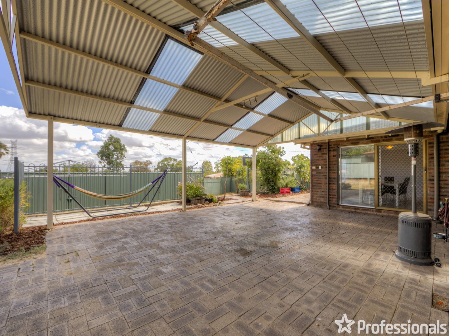 57 Redgum Avenue, Bellevue WA 6056, Image 2