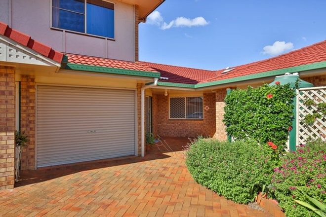 Picture of Villa 33 Glenfield Court, MIDDLE RIDGE QLD 4350