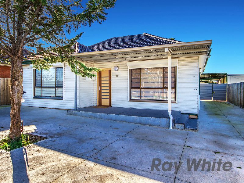 18 View Street, St Albans VIC 3021, Image 0