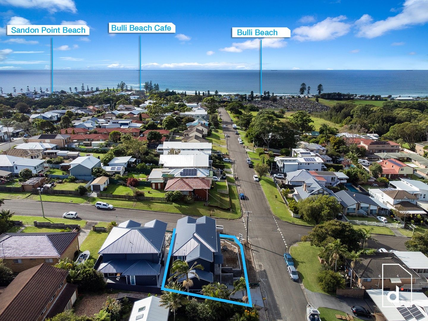 5 bedrooms House in 32 Owen Street BULLI NSW, 2516