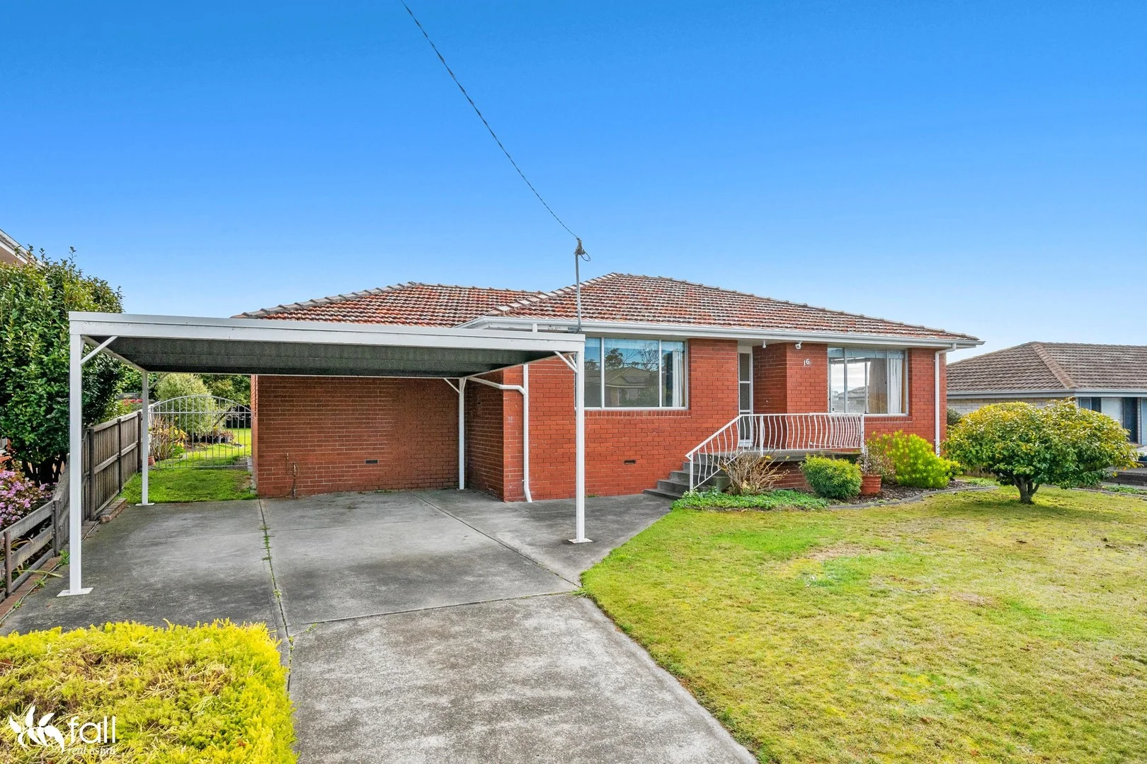 16 Falcon Road, Claremont TAS 7011