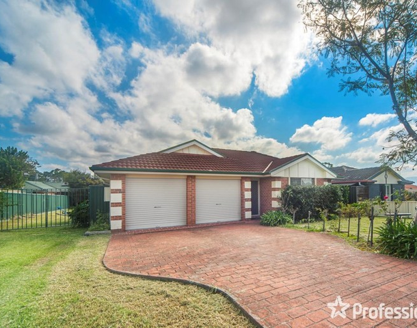 2 Kembla Close, Nowra NSW 2541