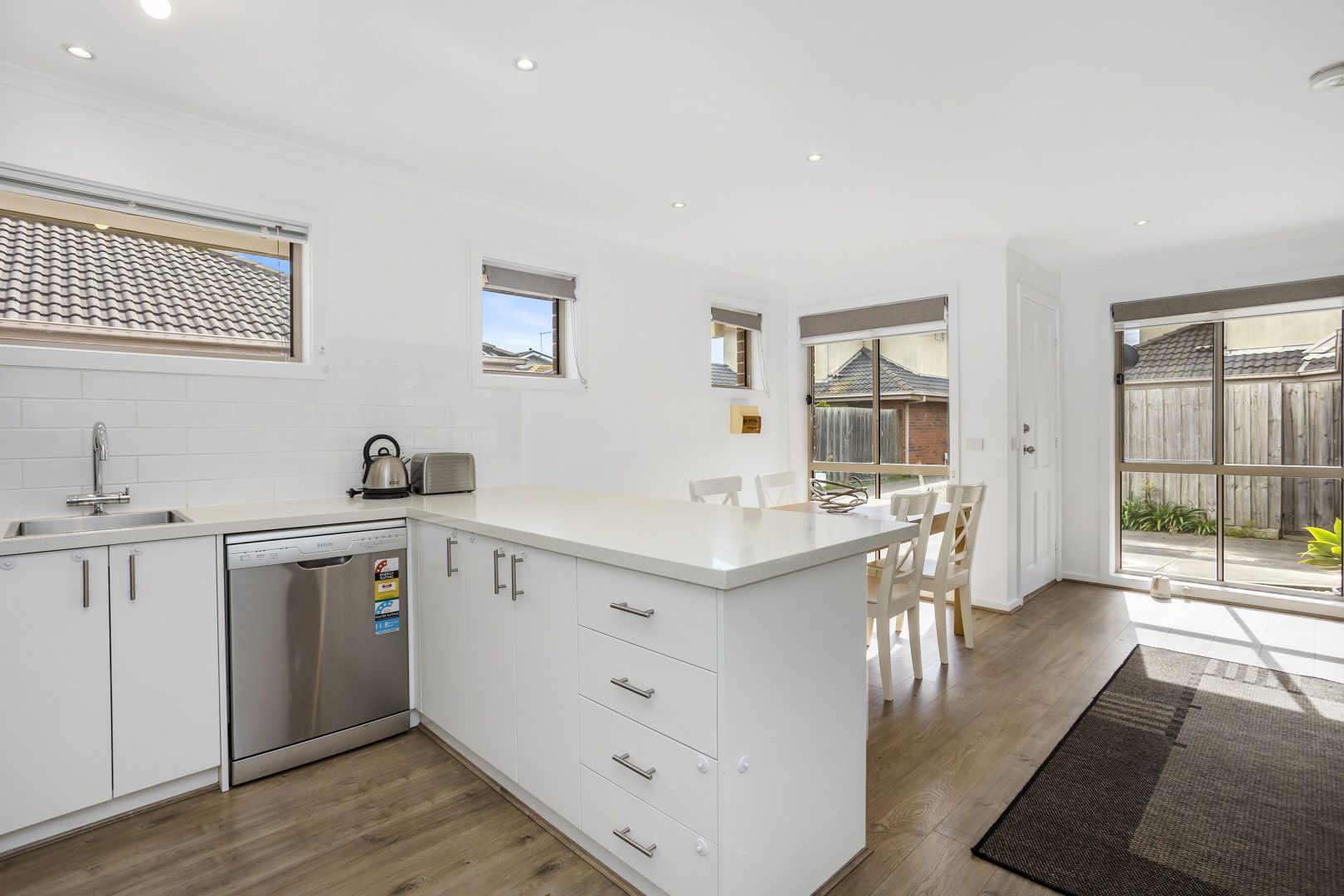 4/9-11 Hall Avenue, Altona Meadows VIC 3028, Image 2