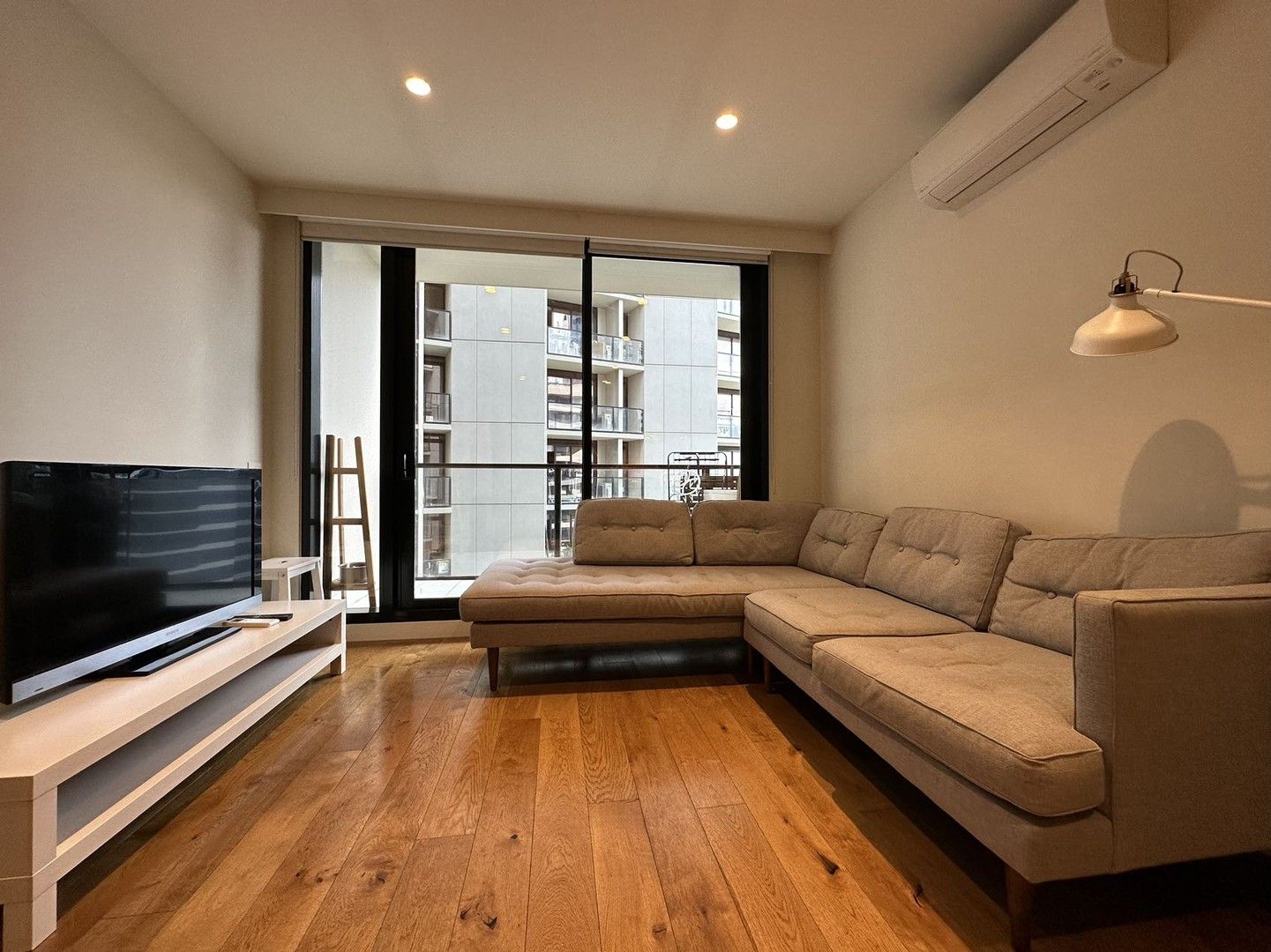2 bedrooms Apartment / Unit / Flat in 1213/8 Daly Street SOUTH YARRA VIC, 3141