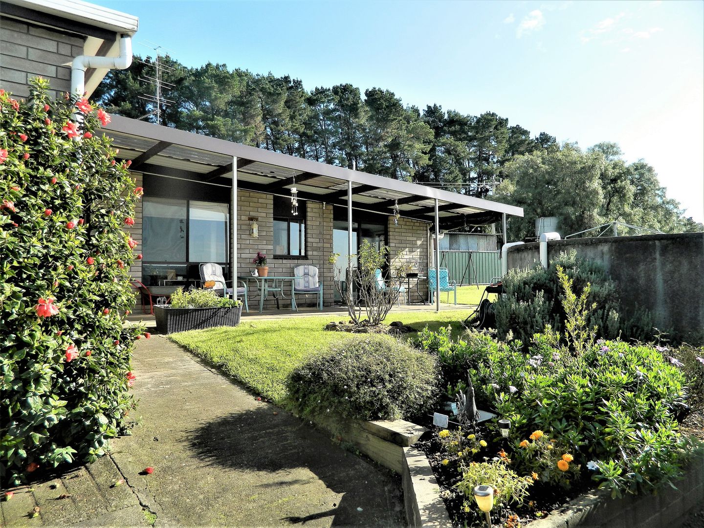 100 Mt Gambier Road, Casterton Property History & Address Research