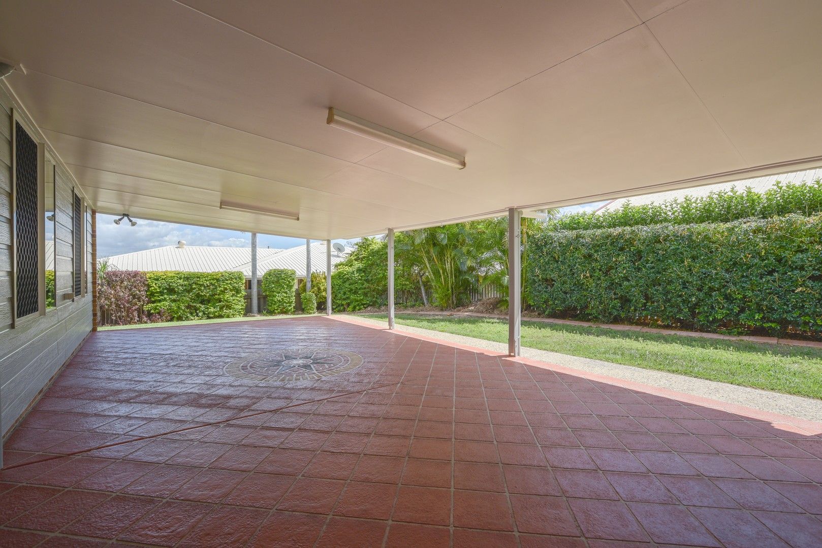 73 Dixon Drive, Telina QLD 4680, Image 2