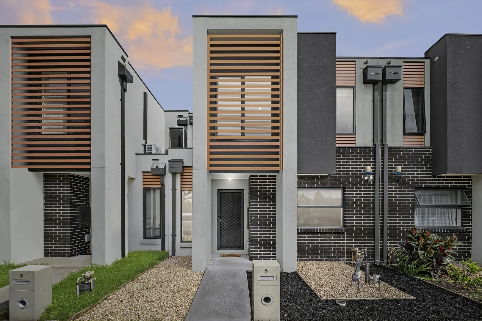 5 Mahla Avenue, Wollert VIC 3750