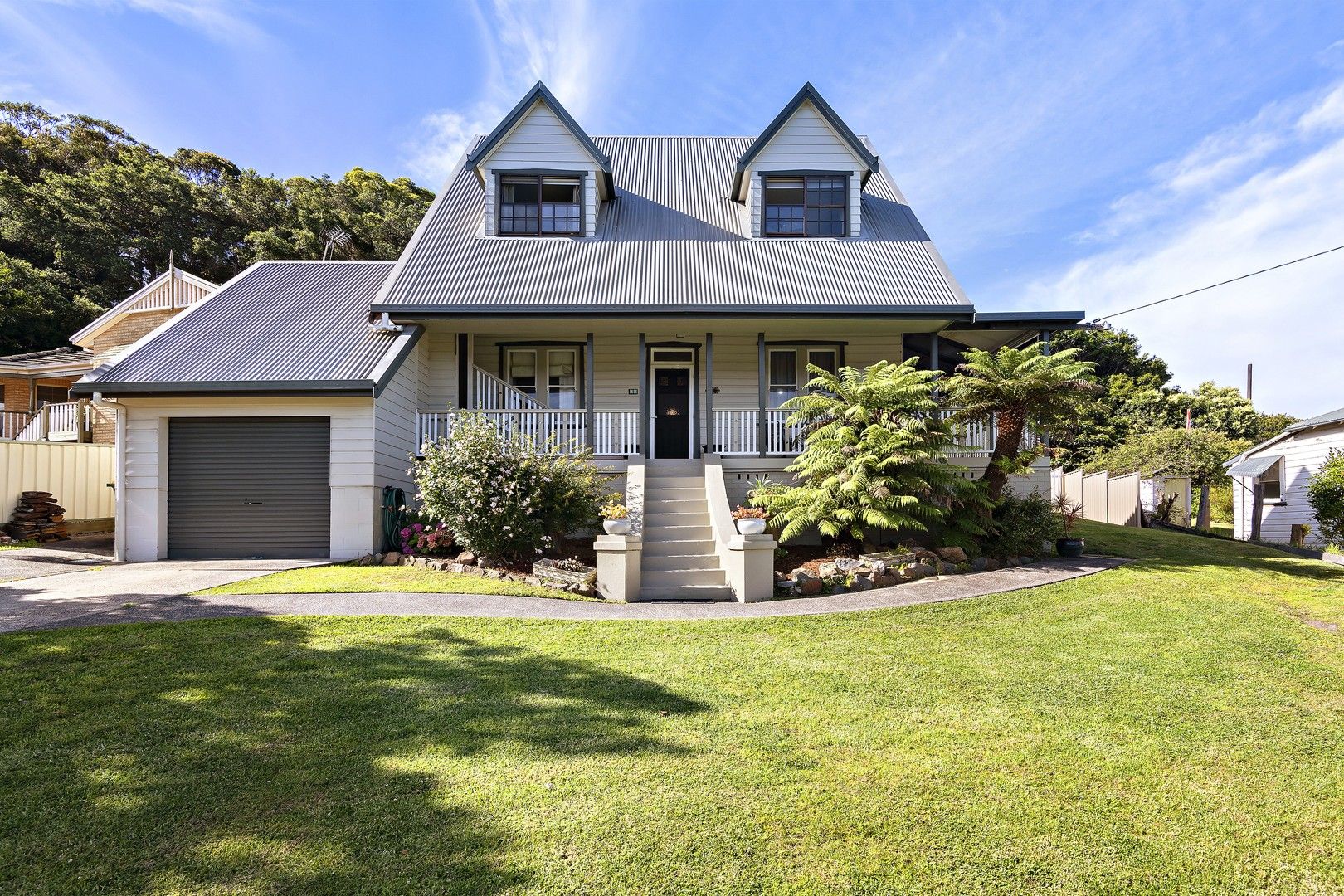 5 bedrooms House in 15 Addison Road NEW LAMBTON NSW, 2305