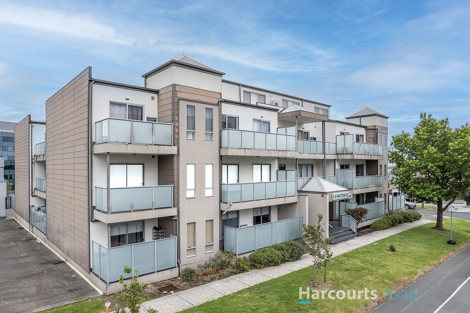 11/3-5 hutton street, Dandenong VIC 3175, Image 1