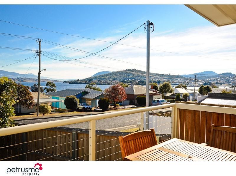 3/20 Topham Street, ROSE BAY TAS 7015, Image 1