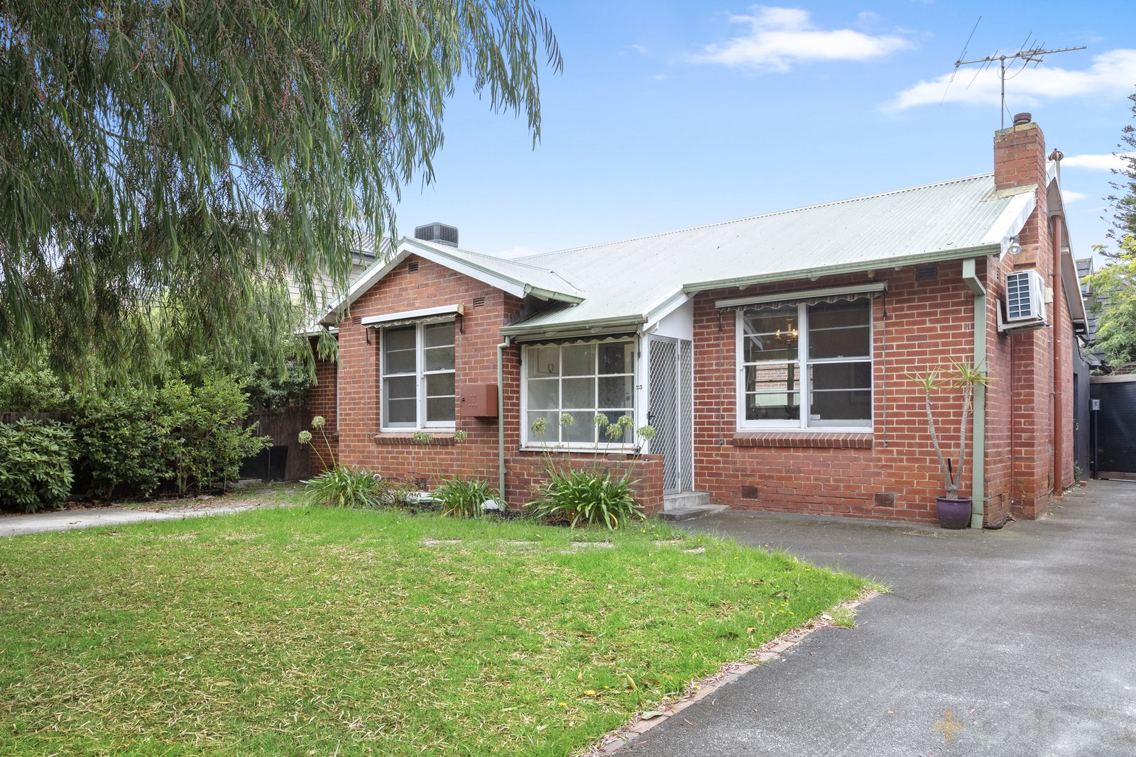 23 Thorburn Street, Hampton VIC 3188, Image 0