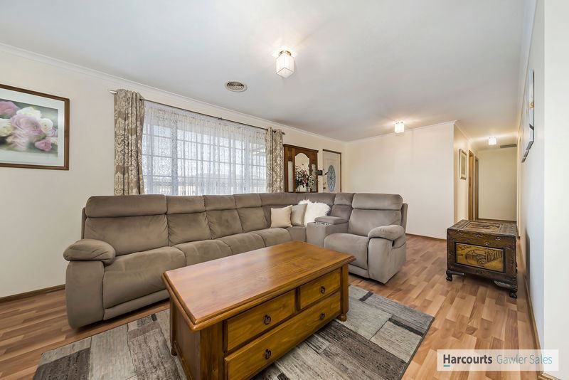 62 Quondong Avenue, Parafield Gardens SA 5107, Image 2