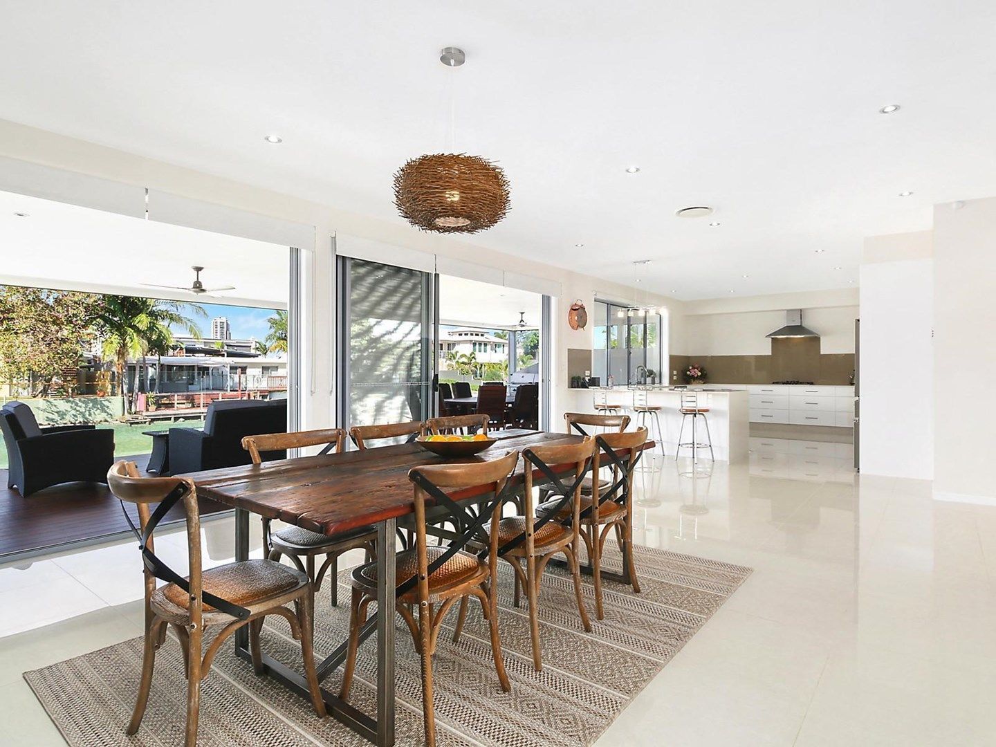 12 Crest View Key, Broadbeach Waters QLD 4218, Image 1