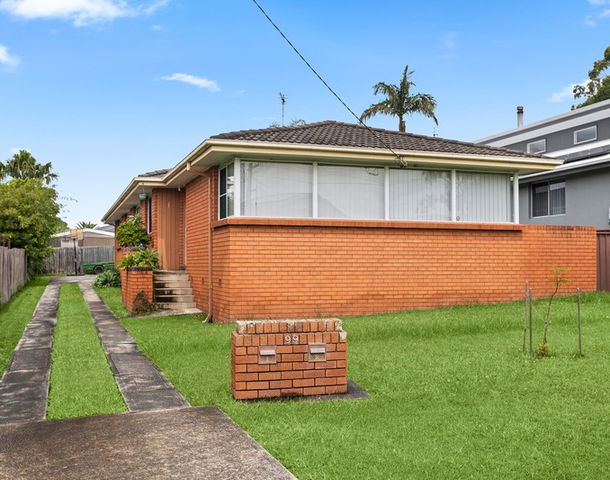 99 Deakin Street, Oak Flats NSW 2529