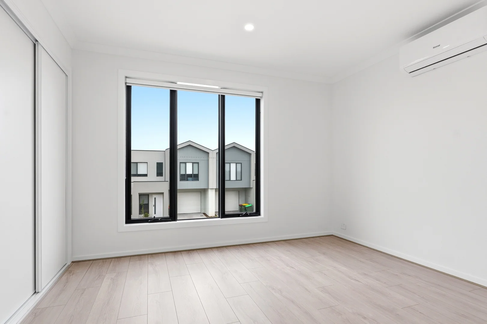 Additional image 11 of 22 Illustration Avenue, Mambourin VIC 3024