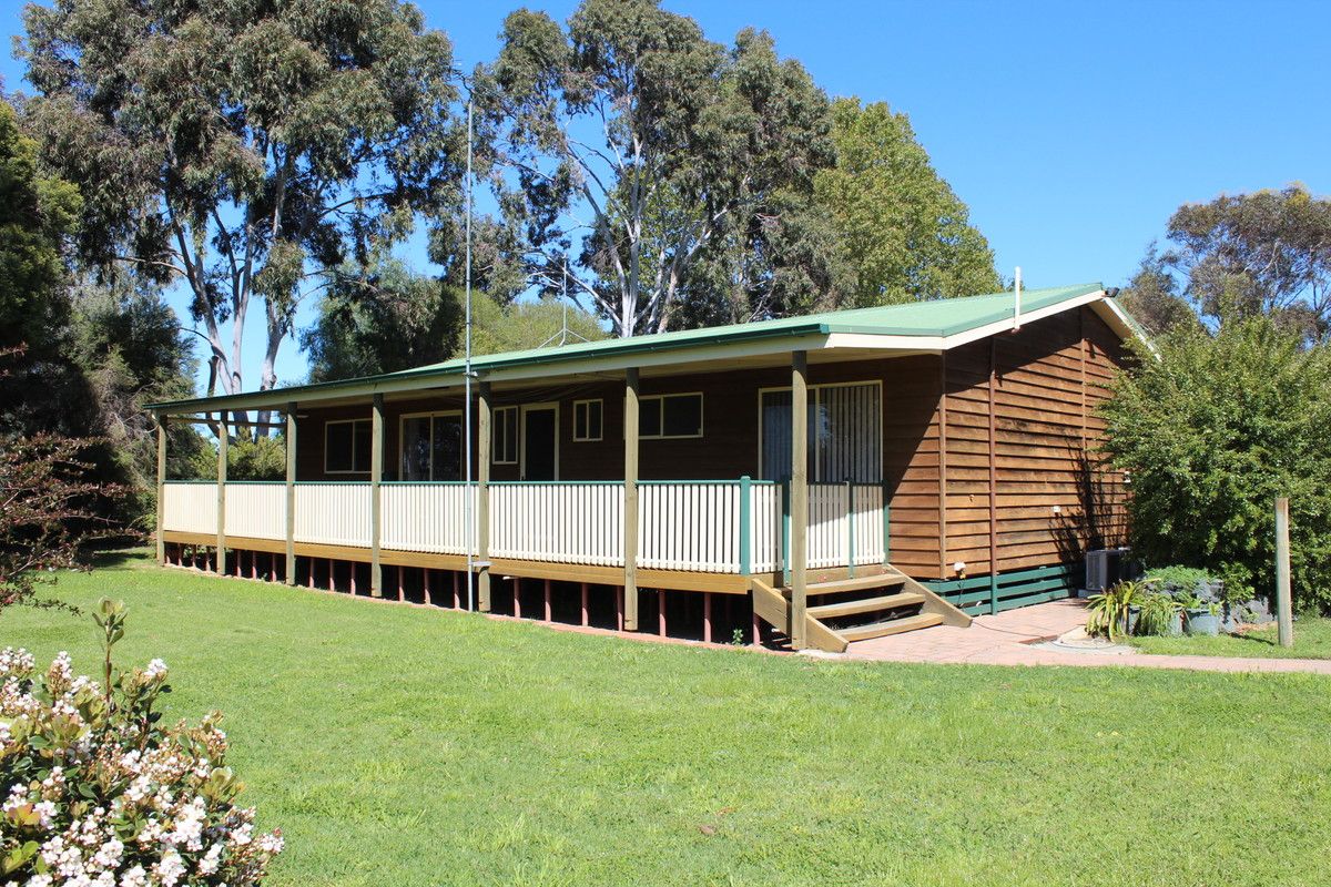 2752 Moulamein Road, Barham NSW 2732, Image 0