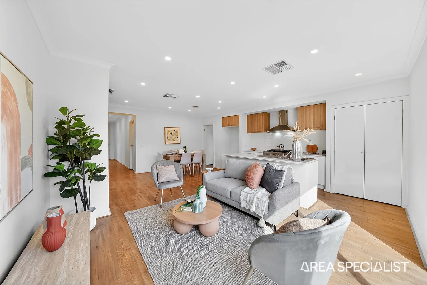 Additional image 6 of 19 Neville Street, Thornhill Park VIC 3335