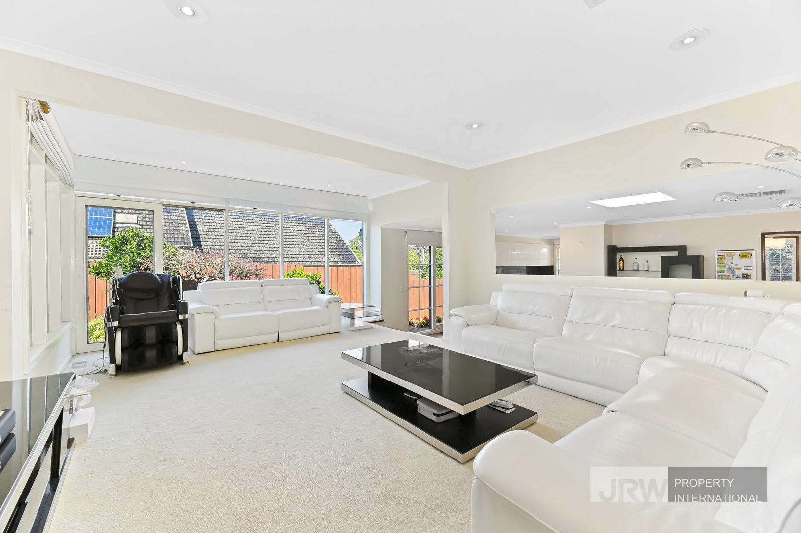 45 Strickland Drive, Wheelers Hill VIC 3150, Image 2