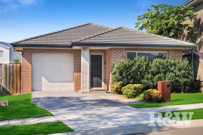 Picture of 16 Olley Street, CLAYMORE NSW 2559